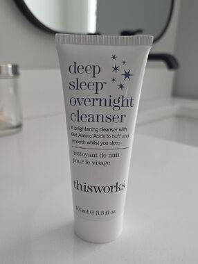 thisworks Deep Sleep Overnight Cleanser — White